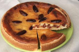 Ливанский пирог с финиками и мускатным орехом рецепт