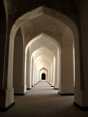 Анфилада в мечети Калян