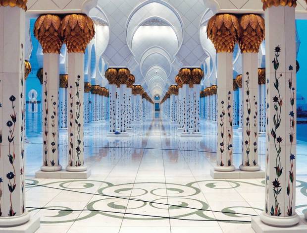 Капители мечети Шейха Зайда