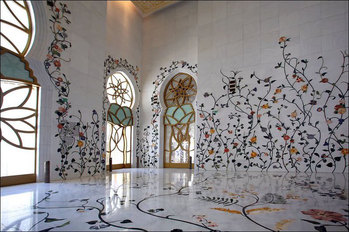 Декор мечети Шейха Зайда