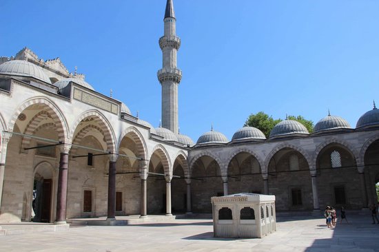Мечеть Сулеймание портик