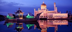 Мечеть Султана Омара Али Сайфуддина (Бандар-Сери-Бегаван, Бруней)